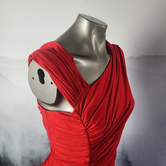 Calvin Klein Ruched Sleeveless Red A-Symmetrical Evening Gown Dress | Women's 8 - Picture 12 of 15